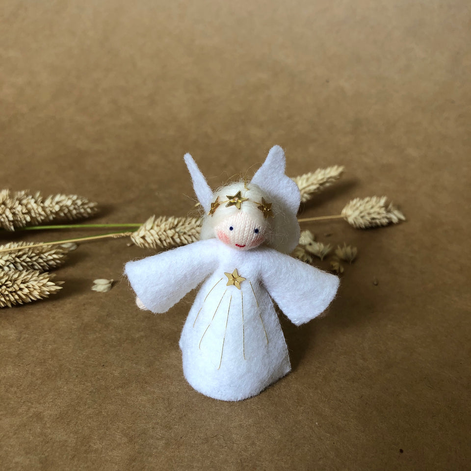 LITTLE ANGEL ~ HANGING DECORATION