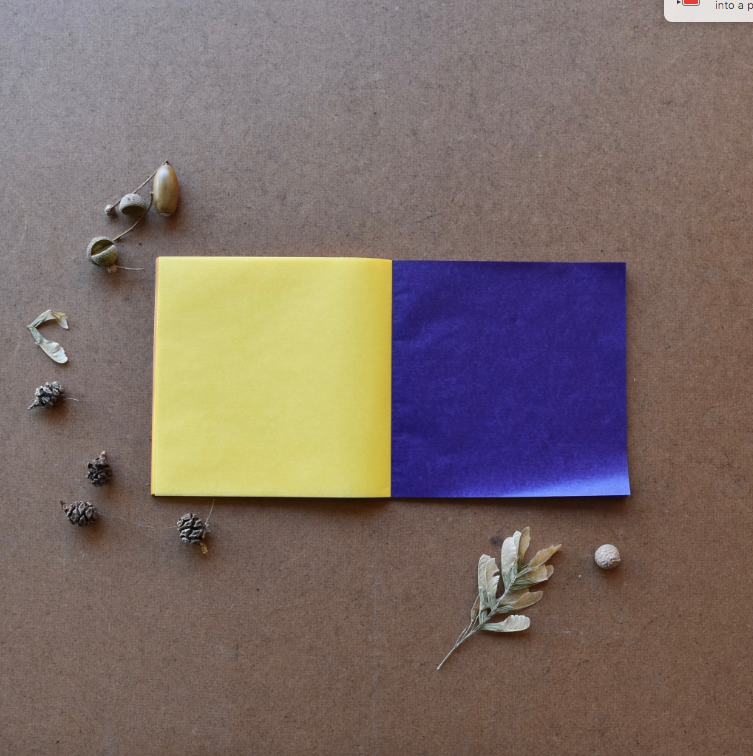 KITE PAPER ~ GLASSEN WAX LIKE ~ 22x 22cm