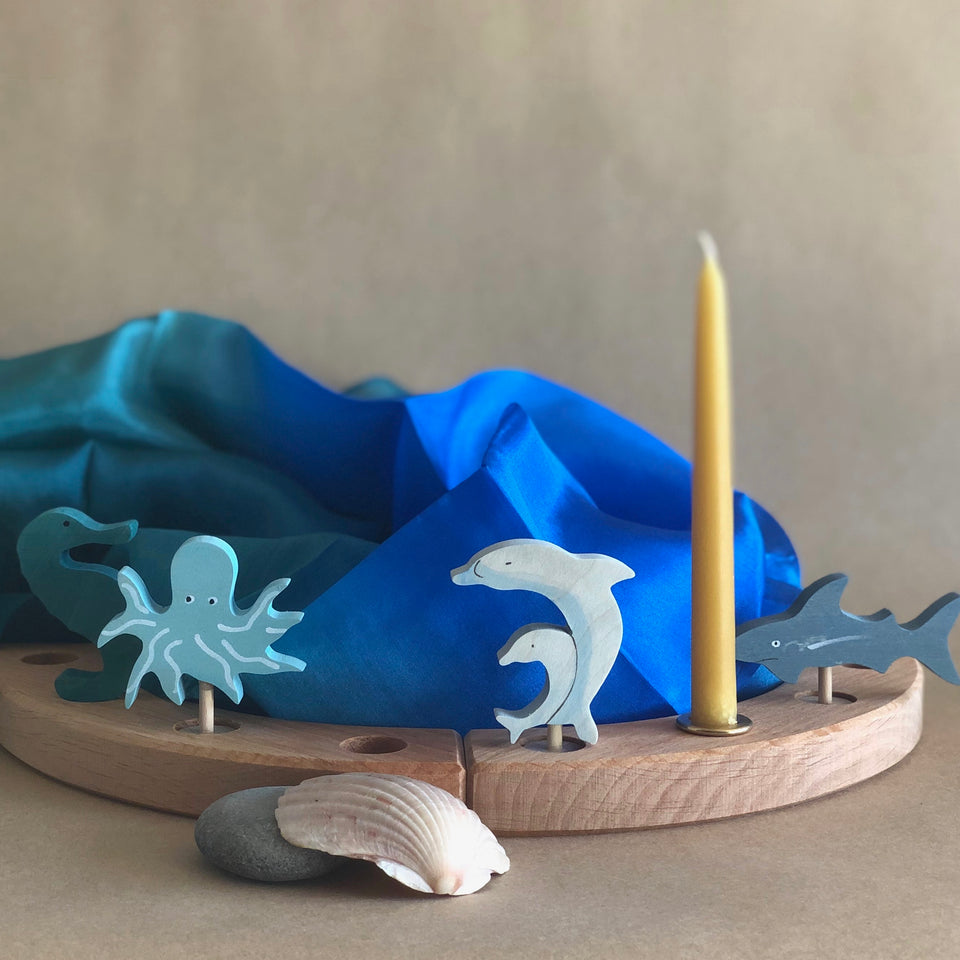 SHARK ~ CELEBRATION RING DECORATION ~ GRIMMS