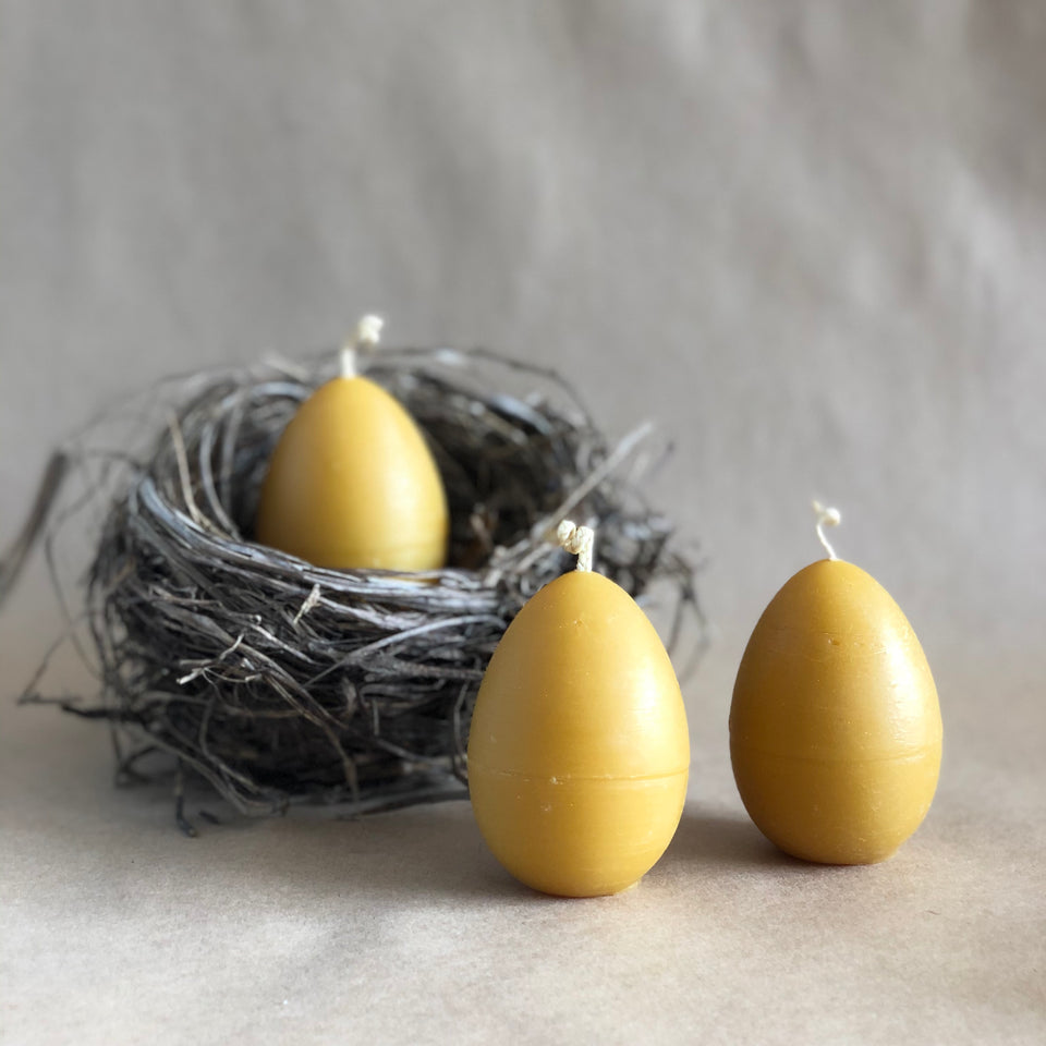 EGG BEESWAX CANDLE